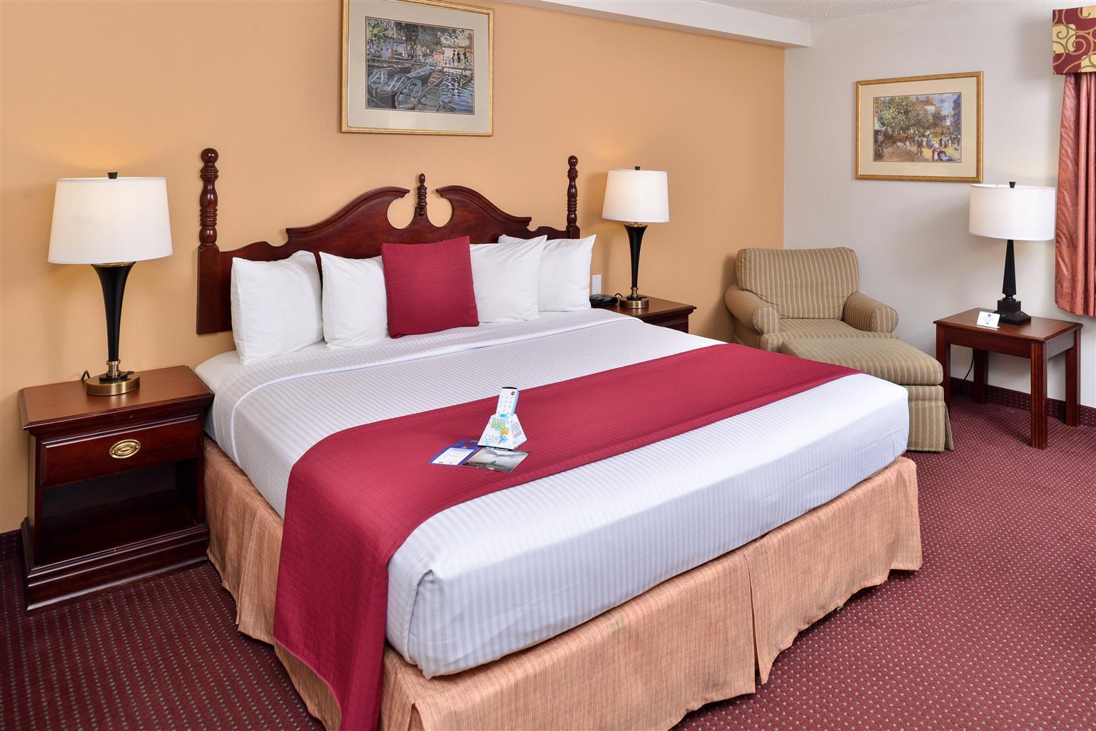 Best Western Naperville Inn Buitenkant foto